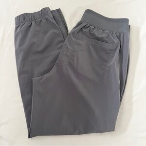 Athleta zip up joggers women’s size 6 petite gray